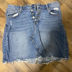 Button fly denim skirt